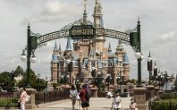 Как Walt Disney си представя дигиталното си бъдеще Компанията отправя