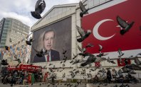 Турската лира е най слабо представящата се валута от развиващите се