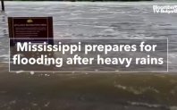 Река Мисисипи се готви да прелее след проливните дъждове Язовирът Рос