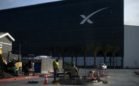 SpaceX потвърди плановете за IPO и определи оценка от 800 млрд. долара