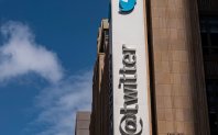 Twitter възнамерява да предостваи поверителна информация за потребителската си база на