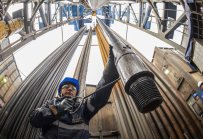 Цените на руския петрол за Индия падат поради санкции и заплахи