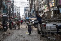 Над $20 млрд. щети и 1 300 жертви от наводненията в Южна и Югоизточна Азия