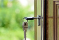 Имотният пазар ще се укроти догодина, очакването за еврото ще е минало