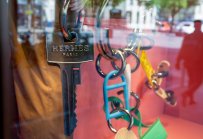 За френските гиганти на борсата предстои светло бъдеще, но и подводни камъни 