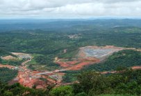 Огромната африканска мина на Китай ще преобърне пазара на желязна руда