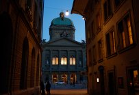 Швейцария ще продължи да преговаря със САЩ за понижаване на митата