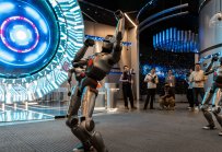 Й. Чуклев: Балон ще се спука при хуманоидните роботи, не при AI