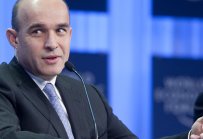 Бившият директор на BlackBary настоява Канада да се защити от Доналд Тръмп