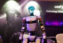 Липсата на добра AI технология спира бума на хуманоидните роботи, смятат от Unitree
