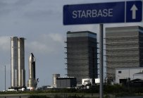 SpaceX ще предложи акции на вътрешни лица при рекордна оценка