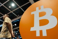 Трейдърите на биткойн все още са разтърсени след загубата на $340 млрд