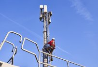 ЕС обмисля забрана на Huawei в мобилните мрежи на страните членки