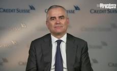 Credit Suisse успява да ограничи загубите