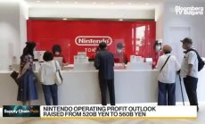 Конзолите на Sony, Nintendo, Microsoft изостават с капацитета на чипове