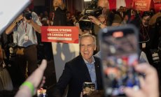 Либералите на Карни печелят изборите в Канада и се готвят за преговори със САЩ