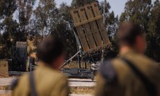 Нетаняху е раздвоен между това да удари Иран и да се вслуша в съюзниците