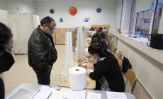 12,5% е избирателната активност към 11 часа, на места има проблеми с машинното гласуване 