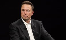 Срещата на Мъск и Си Дзинпин показва тесните връзки на Китай с Tesla