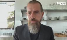 Дорси и Зукърбърг пред комисията