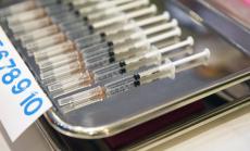 Европейската агенция по лекарствата остава убедена в ползите от ваксината на AstraZeneca