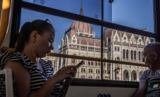 ЕС препоръчва спиране на средства за Унгария заради съмнения за подкупи