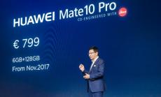 Huawei работи над гласово отключващ се гъвкав телефон