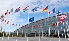 Съюзниците от НАТО не могат да се споразумеят как да реагират на заплахите от Русия