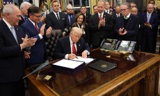 Най-дългото спиране на работата на правителството на САЩ приключи