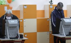 Bloomberg: Бюджетна парализа и забавяне на еврото заплашва България след вота