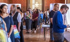 Франция може да изпадне в политическа безизходица