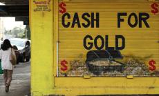 Златото се задържа стабилно на фона на влошаване на риск апетита