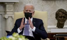 Байдън отправи предупреждения и призив за среща към Путин 