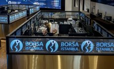 Спадът на борсата в Турция спря, но е с 5% надолу за месеца