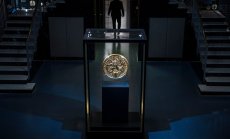 Еврото се промъква в една много евроскептична страна