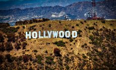 Стрийминг гигантите са между вълците от Уолстрийт и исканията на сценаристите в САЩ