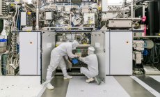 ASML и TSMC могат да деактивират машините за производство на чипове при нападение от Китай