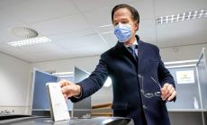 Партията на Марк Рюте печели парламентарните избори в Нидерландия