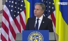 Блинкен: Не сте сами