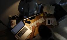 Работата от вкъщи усложнява търговията с енергия в Европа