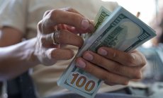 Дори историческият връх на инфлацията в САЩ не отслабва апетита за долари