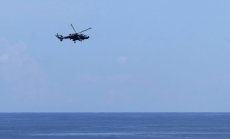 Украйна твърди, че дрон е свалил руски военен хеликоптер в морето