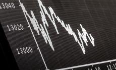 Европейските акции поевтиняват на фона на разнопосочни корпоративни отчети 