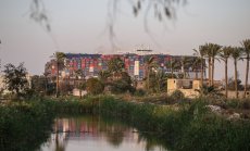 Колко се отразяват морските нападения на световната икономика в графики