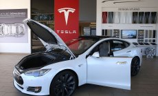 Ценовата война на Мъск не пропусна да навреди и на Tesla