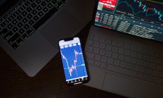 Предвижда се спад от 5% на пазара на смартфони за 2023 г.