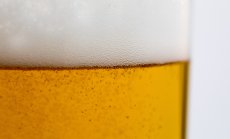 Ryanair иска ограничения на алкохола по летищата заради пияни пасажери