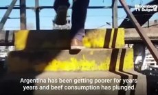 Най-старият животински пазар в Аржентина се премести, част 2