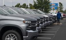 Продажбите през четвъртото тримесечие дават надежда на автопроизводителите в мрачната 2020 г. 