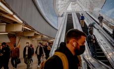 Инфлацията в еврозоната намалява до под 2%